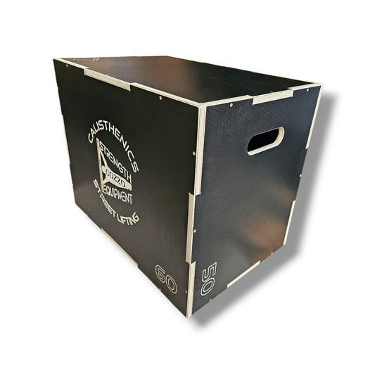 Dettaglio superficie gommata ad alto grip e incastri a coda di rondine Plyo Box Black Grip Cozzo Strength, ideale per box jump esplosivi e cross training.