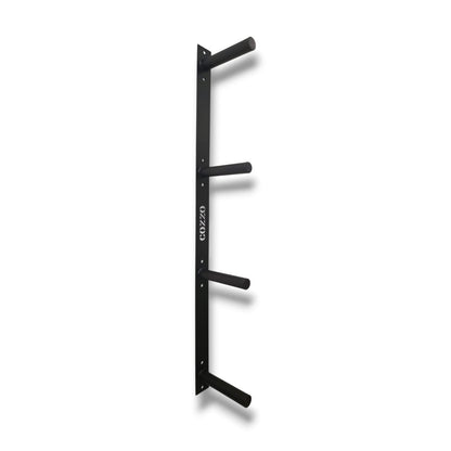 Portadischi olimpionico da parete Cozzo Strength Equipment a 4 pin, rastrelliera a muro per dischi da 50mm, soluzione salvaspazio per Home Gym e centri fitness.